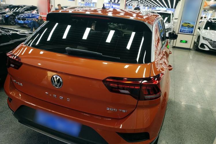 Used Volkswagen T-ROC 2020 280TSI DSG Two-Wheel-Drive Elite Version
