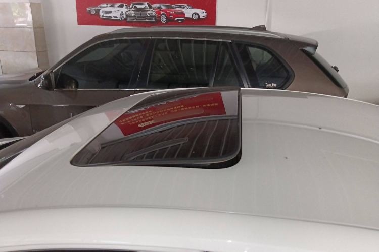 Used Changan Eado 2019 High-Energy Edition 1.6L GDI Manual Pioneer Model China VI Standard
