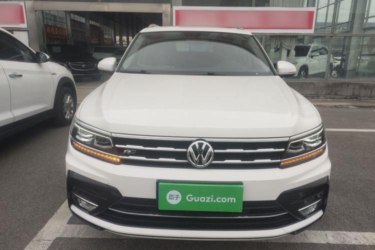 Used Volkswagen Tiguan L 2019 330TSI Automatic Two-Wheel Drive R-Line Flagship Edition China V Standard
