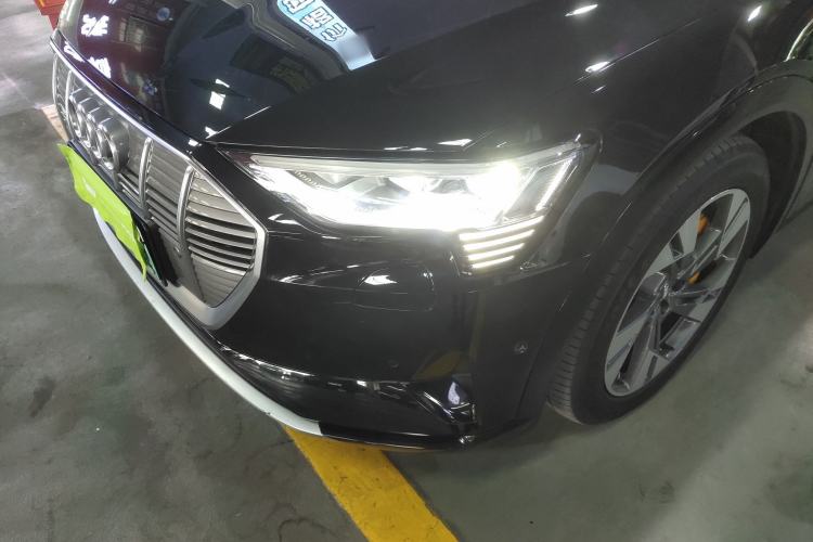 Used Audi e-tron 2019 55 quattro Technology Edition
