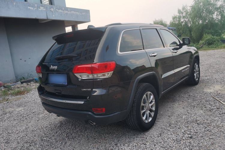 Used  Grand Cherokee 2014 3.0L Comfort Navigation Edition