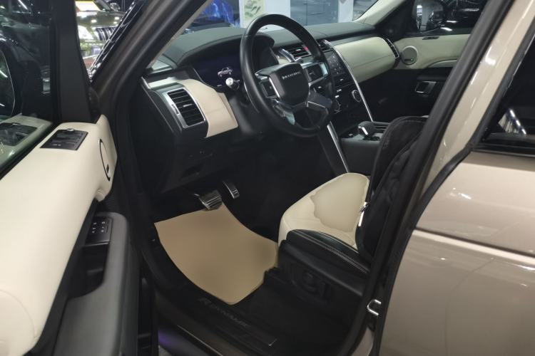 Used Land Rover Discovery 2021 360 PS R-Dynamic HSE
