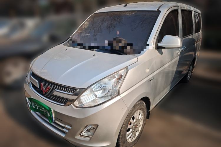 Used Wuling Rongguang V 2018 1.5L Standard Version