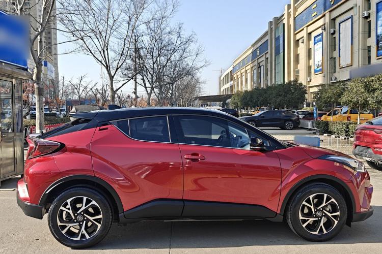 Used Toyota C-HR 2020 2.0L Flagship Edition
