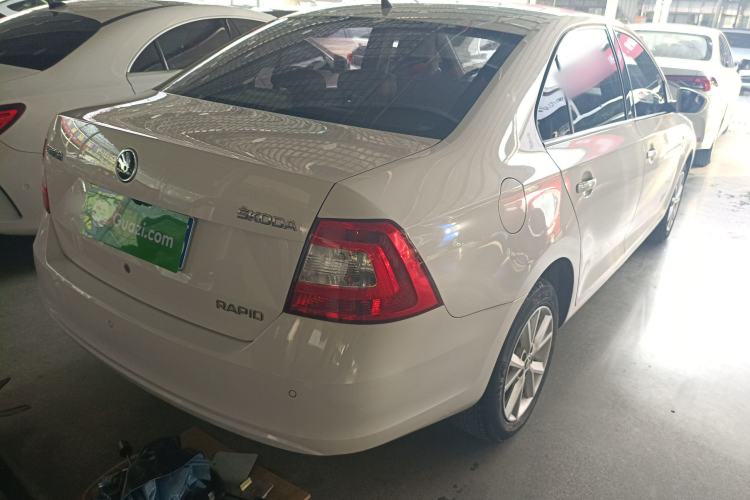 Used Skoda Rapid 2015 1.6L Automatic Smart Selection Model