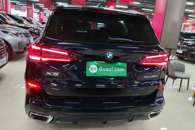 Used BMW X5 2022 Restyled xDrive 30Li Luxury Version M Sport Package