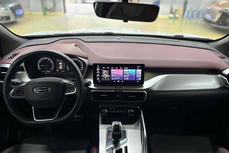 Used Geely Auto Coolray 2020 PRO 260T DCT Light Knight BSG
