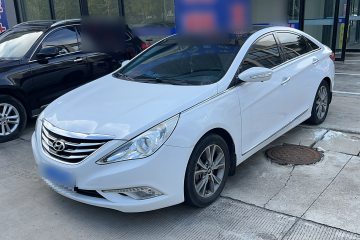 Used Hyundai Sonata 2014 2.4L Automatic Leading Edition China IV Standard