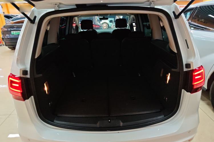 Used Volkswagen Sharan 2018 280TSI Enjoyment Model 7 Seats
