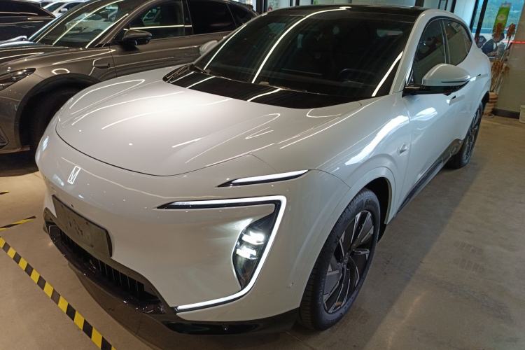 Used  07 2024 Pro+ All-Electric Version
