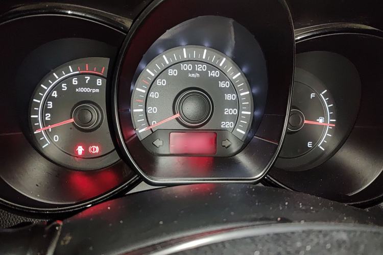 Used Kia K2 2015 Hatchback 1.4L Automatic GLS
