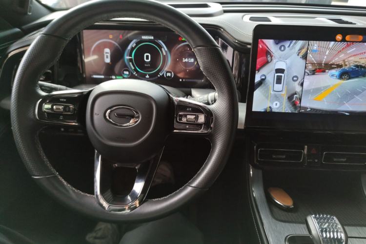 Used GAC Trumpchi GS8 2022 Double-Energy Series 2.0TM Four-Wheel Drive Premium Edition (7 Seats)
