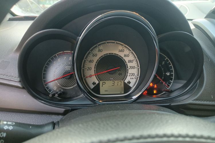 Used Toyota YARiS L 2015 1.5G Automatic Xuan Dong Sunroof Special Edition
