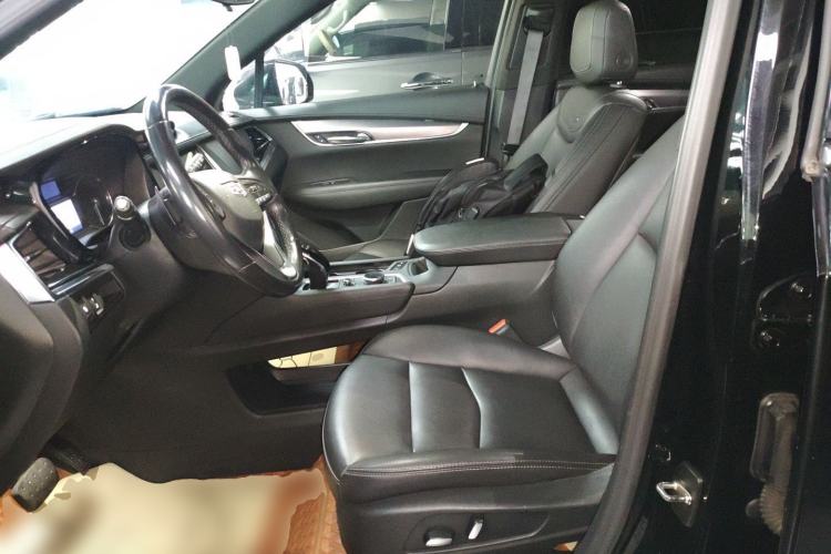 Used Cadillac XT6 2022 2.0T Six-Seater Four-Wheel-Drive Luxury Version