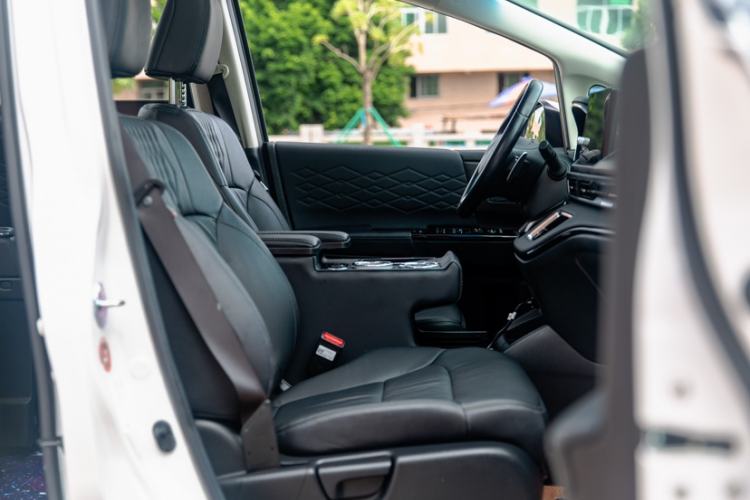 Used Honda Elysion 2022 2.0L eHEV Luxury First Edition