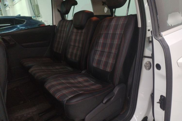 Used Volkswagen Sharan 2016 380TSI Comfort Edition 7-Seater
