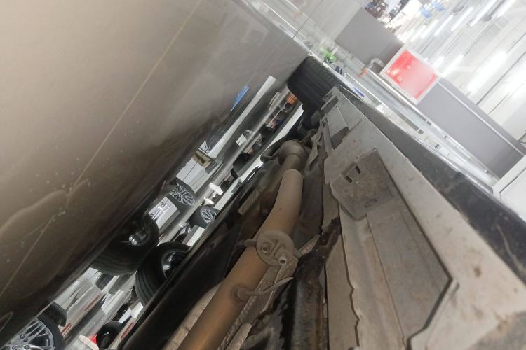 Used Toyota Sienna 2023 2.5L Hybrid Deluxe Edition
