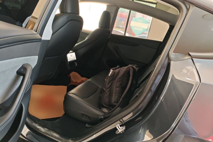 Used Tesla Model Y 2025 Rear-Wheel-Drive Version