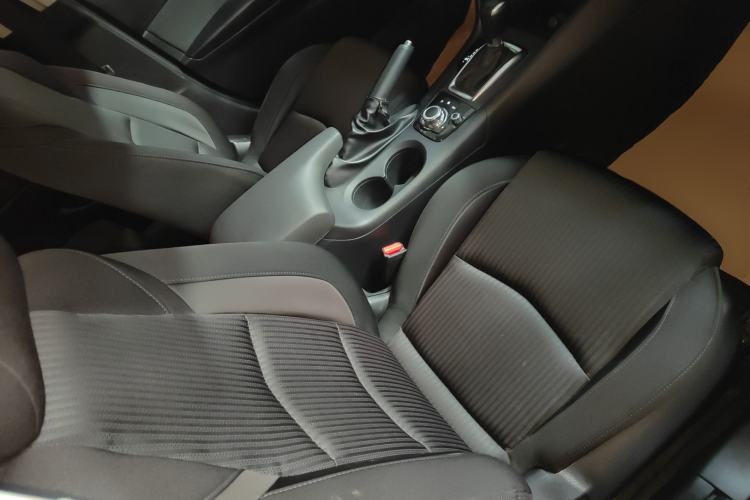 Used Mazda Mazda 3 Axela 2016 Sedan 1.5L Automatic Comfort Model
