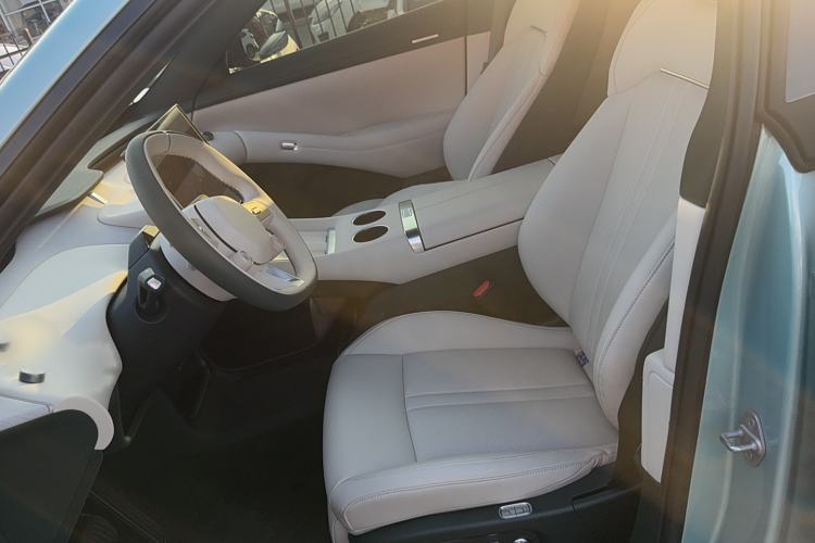 Used  YU7 2025 Ultra-Long Range Rear-Wheel Drive Version
