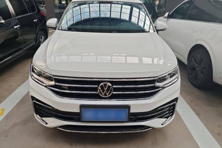 Used Volkswagen Tiguan L 2024 330TSI Automatic Two-Wheel Drive R-Line Enhanced Edition
