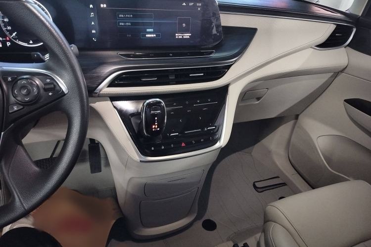 Used Buick GL8 2022 ES Landtrek 653T Comfort Edition
