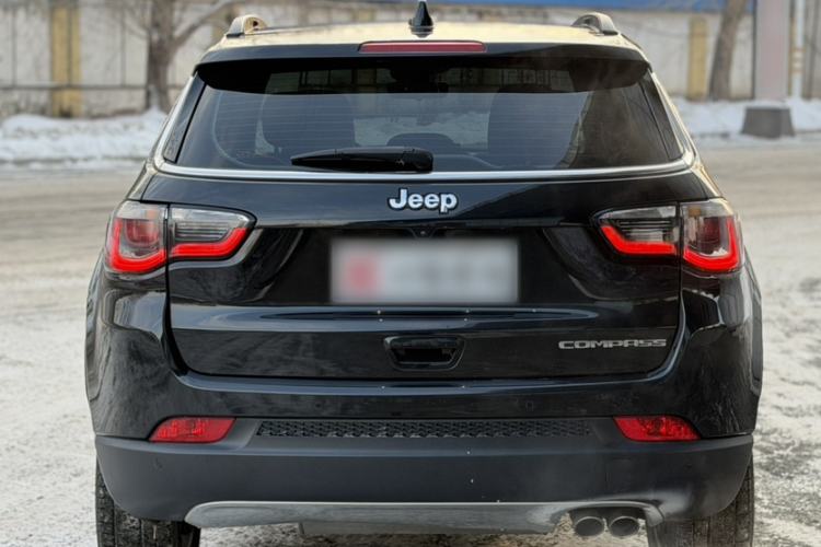 Used  Compass 2021 220T Automatic Elite Edition
