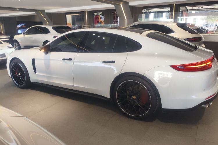 Used Porsche Panamera 2019 Panamera 2.9T
