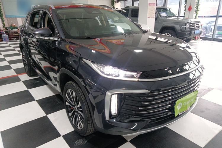 Used  Lingyun 2024 300T Two-Wheel Drive Starlight Edition
