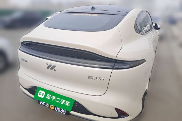 Used IM LS6 2023 Max Standard Edition
