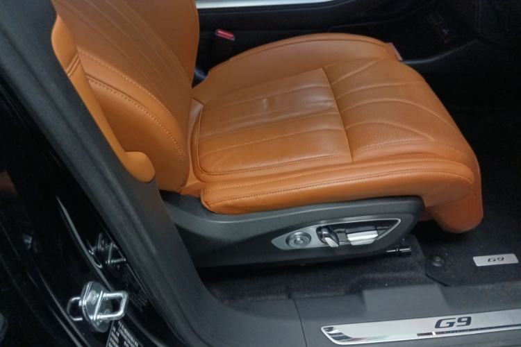 Used XPeng G9 2025 625 Long-Range Max
