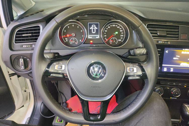 Used Volkswagen Golf 2019 280TSI DSG Comfort Version China VI Standard
