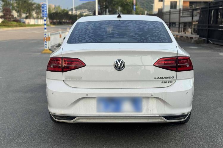 Used Volkswagen Lamando 2021 230TSI DSG Fashion Edition
