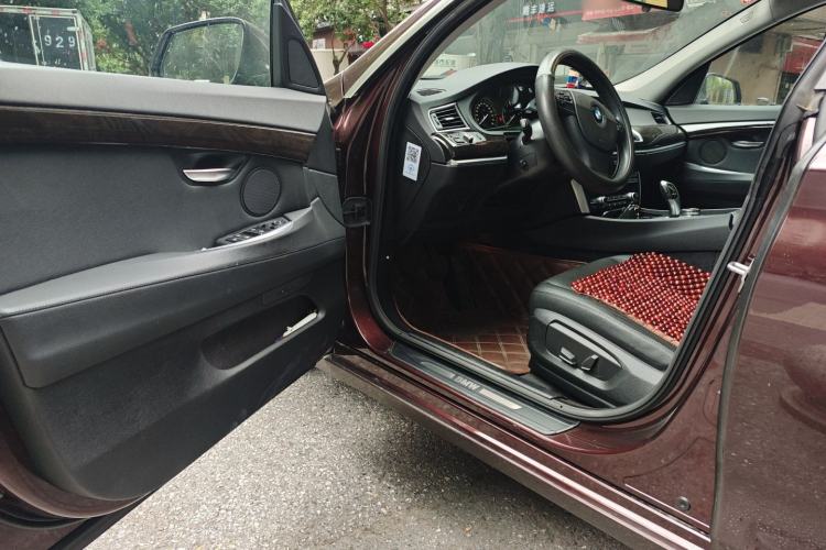 Used BMW 5 Series GT 2014 528i Leading Model