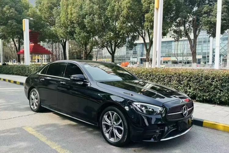 Used Mercedes-Benz E-Class 2023 Restyled E 300 L Sporty and Stylish Edition
