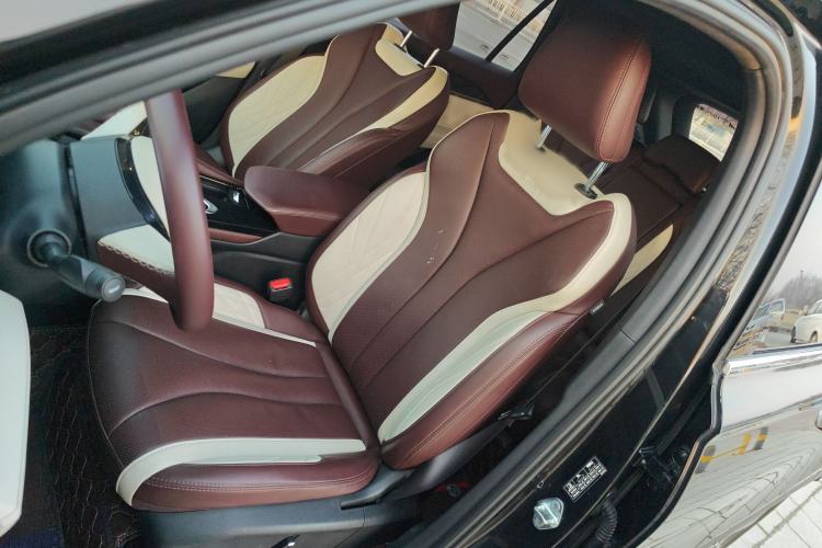 Used Geely Auto Monjaro L 2021 2.0TD DCT EVO Two-Wheel Drive Prestige Version
