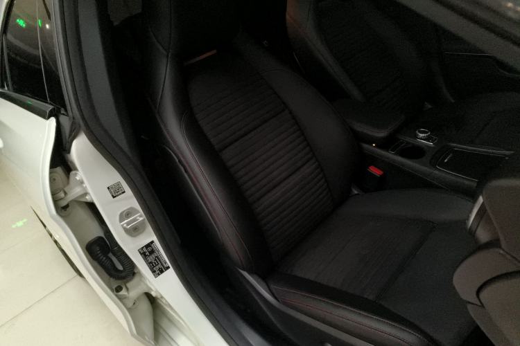 Used Mercedes-Benz CLA 2017 Refreshed CLA 220 4MATIC
