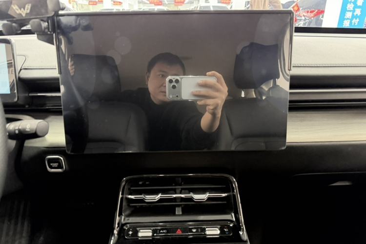 Used Wuling Xingguang 2024 Co-Creation Edition 510 Advanced Model
