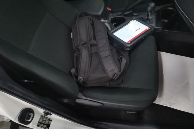 Used Toyota RAV4 2019 2.0L CVT Two-Wheel Drive Comfort Edition China VI Standard
