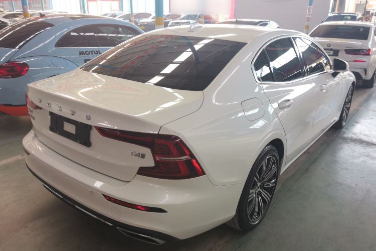 Used Volvo S60 2020 T4 Zhiyuan Luxury Edition