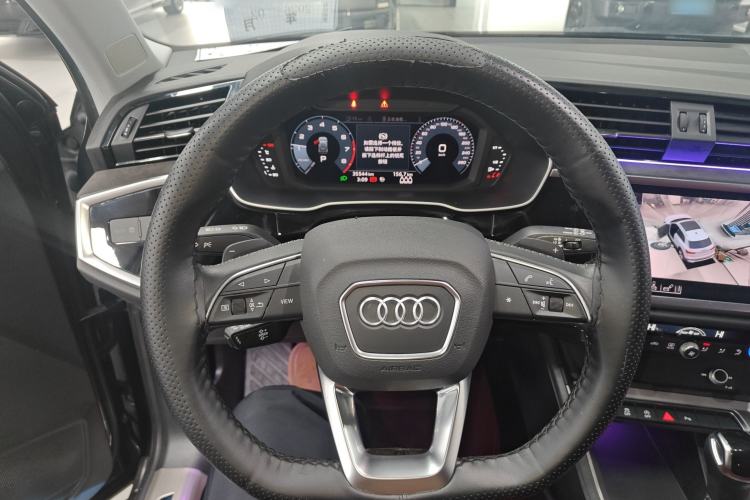 Used Audi Q3 2020 35 TFSI Fashion Dynamic Model
