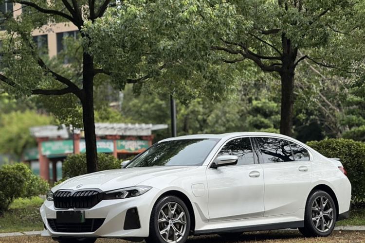 Used BMW i3 2022 eDrive 35 L
