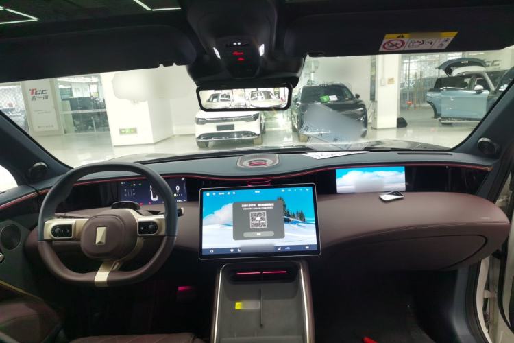 Used  11 2025 Ultra Extended-Range Edition