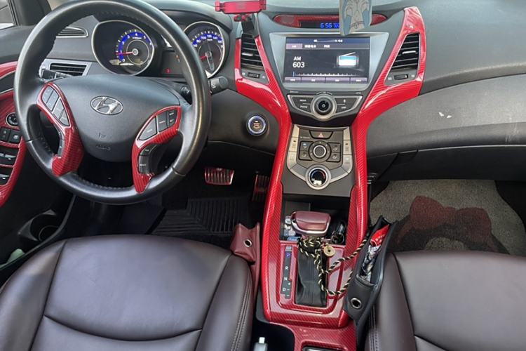 Used Hyundai Elantra 2016 1.6L Automatic Smart Version
