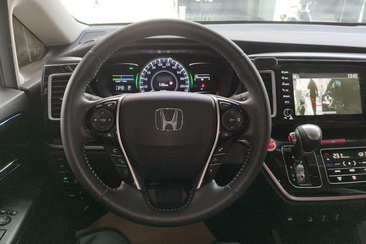 Used Honda Elysion 2019 2.0L Hybrid Supreme Edition
