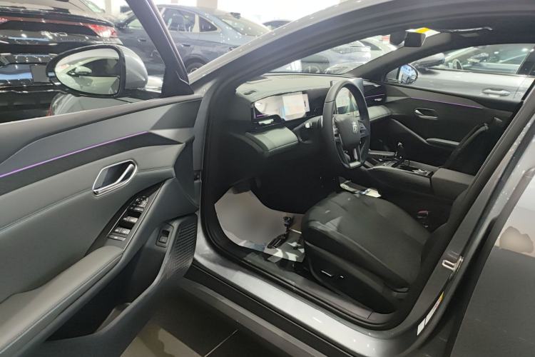 Used BYD Qin L 2025 EV 545KM Cloud Suspension Edition