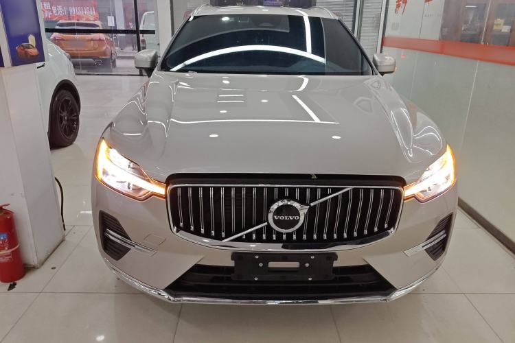 Used Volvo XC60 2025 B5 Four-Wheel Drive Smart & Advanced Luxury Edition
