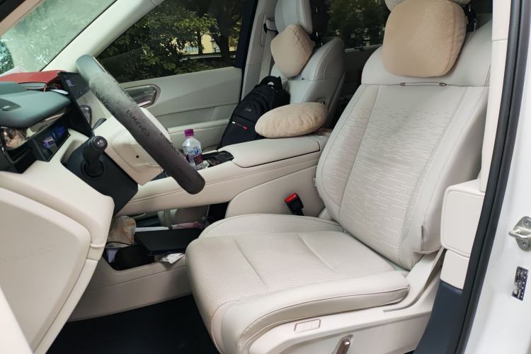 Used Lynk & Co 900 2025 2.0T Ultra