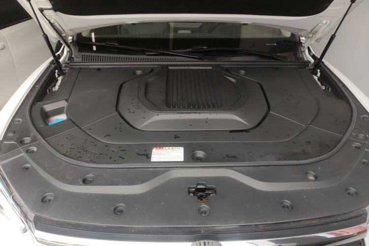 Used BYD Song Pro New Energy 2019 EV High-Power Luxury Model
