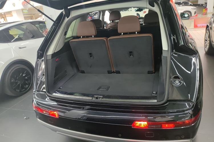 Used Audi Q7 2019 55 TFSI Technology Edition
